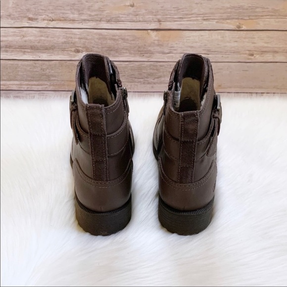 UGG Jaidyn Grizzly Leather Cozy Combat Boots - Picture 7 of 9